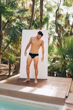 Cargar imagen en el visor de la galería, Tropic Swimwear For Him
